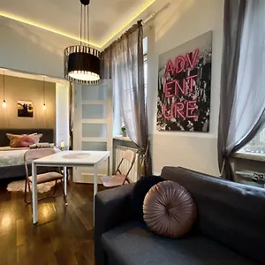 Styleeclectic Old Town Romantic House Warszawa